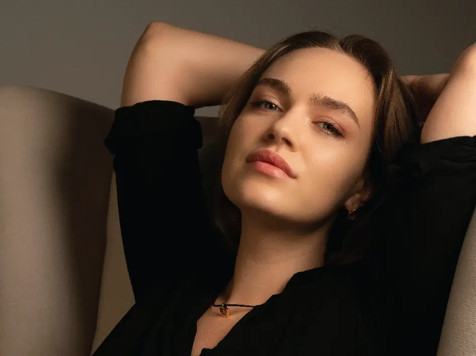 Fashion image retouching service