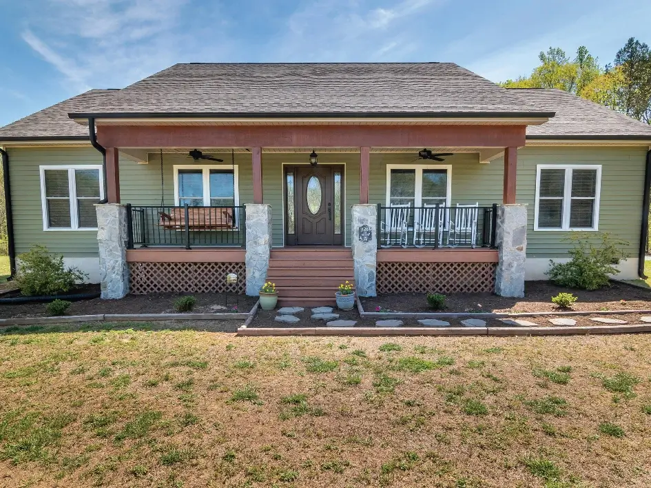 Real estate exterior image corrected for skewed lines and converging edges